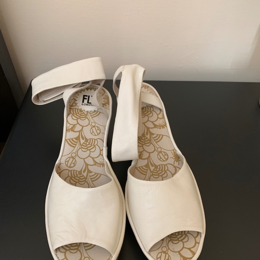 Peep toe wedges